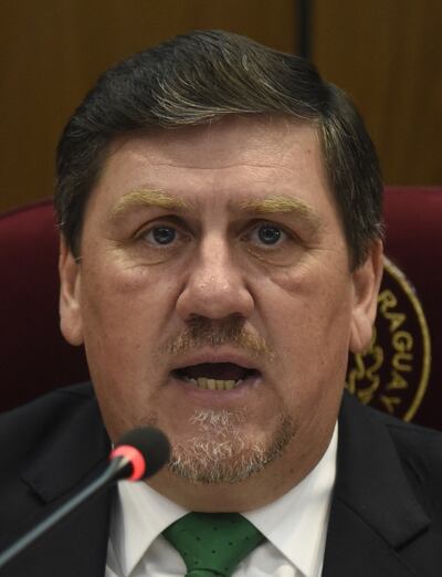 Blas Llano, presidente de la Cámara de Senadores, convocó a sesión extraordinaria del Senado para el martes.