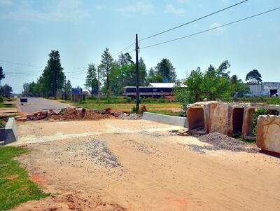 Pobladores de Paso Yobái exigen a la Gobernación el pago de la deuda con la  contratista para habilitar un desagüe pluvial.