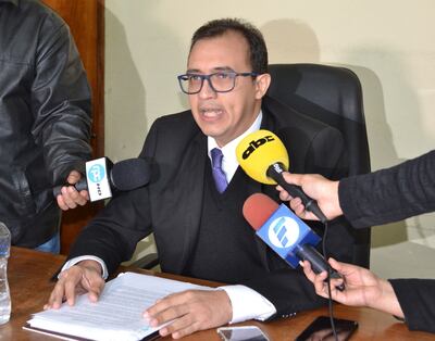 Marino Méndez negó ayer tener amistad con el senador Javier Zacarías Irún. Dijo ser víctima de injurias y calumnias.