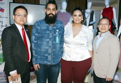 Max Chen, Yamil Yudis Yaluff, Jadiyi Yudis Yaluff y Jaime Huang.