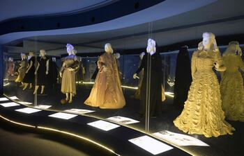 eva-peron-museo-vestidos-173132000000-1829824.JPG
