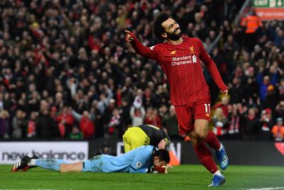 Mohamed Salah anotó por duplicado para el equipo de