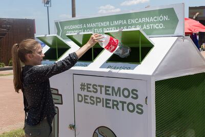 Muchos residuos pueden volver a tener una nueva vida, como las botellas de plástico PET.