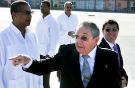 raul-castro-actual-dictador-de-cuba-que-con-su-hermano-fidel-gobiernan-la-isla-desde-hace-mas-de-medio-siglo--201944000000-1331123.jpg