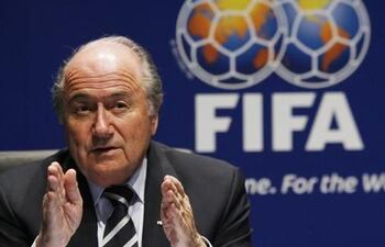 joseph-blatter-74024000000-472668.jpg