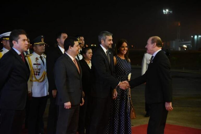 /pf/resources/images/abc-placeholder.png?d=2394