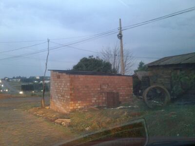 Construcción en franja de la Ruta 2, km 215.