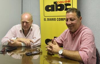 ronald-dietze-y-carlos-soler-candidatos-a-parlamentarios-por-el-partido-de-la-juventud--212812000000-1682097.jpg