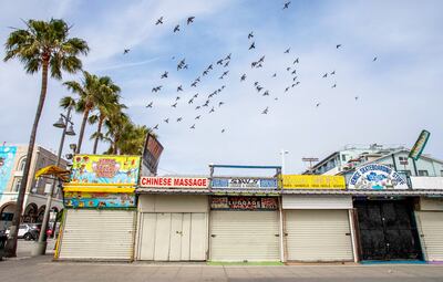 Negocios cerrados en todo el mundo es la estampa generalizada en este gran confinamiento, que ya está afectando duramente al empleo de millones de personas y se prevé una gran recesión en la economía a nivel global.