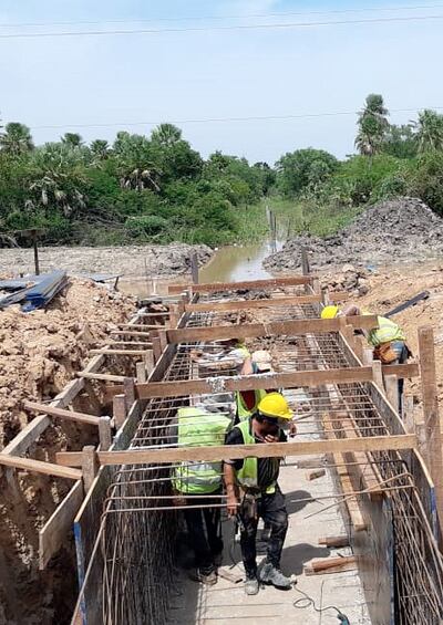 Las obras viales en ejecución actualmente en el Chaco ya generan muchas oportunidades laborales para compatriotas.
