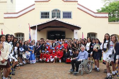 El acto se desarrolló en la explanada de la Parroquia de Villa el Rosario.
