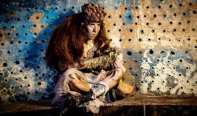 Los habitantes de los búnkers que conforman la red SED llegarán mañana al escenario de la sala García Lorca de la Manzana de la Rivera, con la obra dirigida por Pablo Dive.