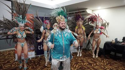 Presentaron carnaval encarnaceno en Ciudad del Este.