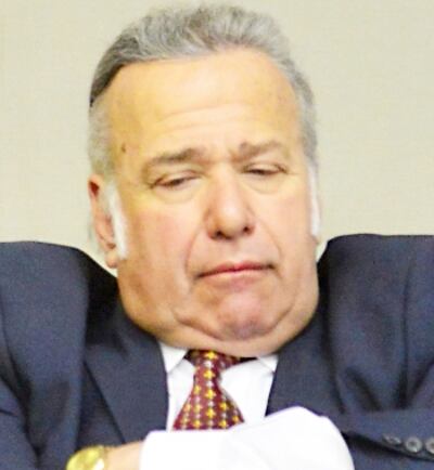 No sería raro que la defensa del exsenador Óscar González Daher vuelva a trabar el caso con una chicana.