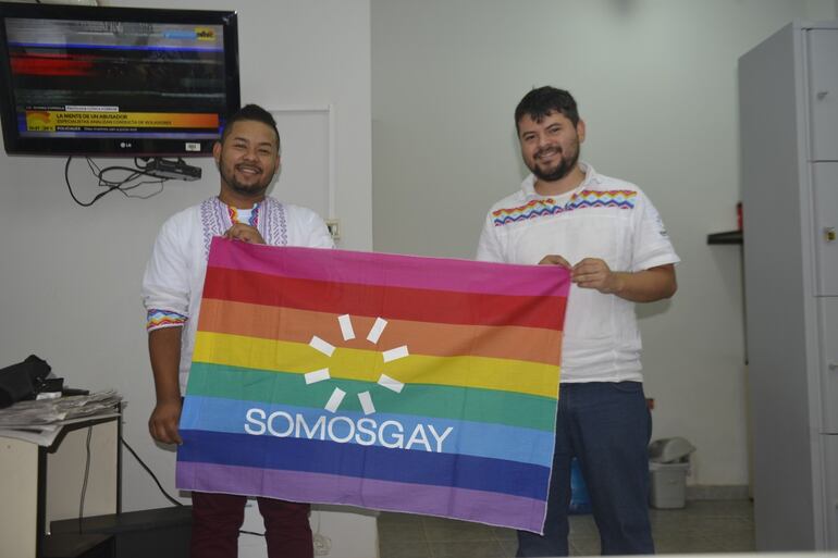 Ramón Martínez y Lucas Ojeda, de SomosGay.