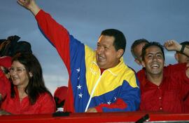 el-extinto-presidente-hugo-chavez-durante-una-de-sus-alocuciones-foto-de-archivo--224308000000-529050.jpg