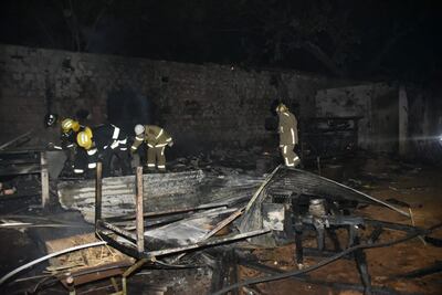 Incendio arrasa con carpintería familiar en Roque Alonso