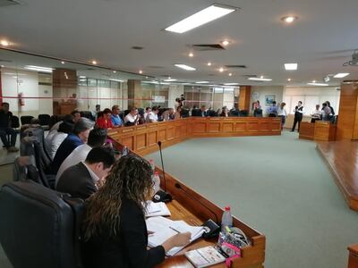 La Comisión de Legislación de la Junta Municipal de Asunción indicó que el miércoles próximo se podría aprobar la ordenanza para MUV y Uber.