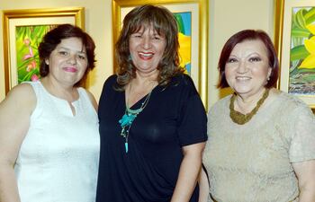 isabel-de-battilana-leonarda-ocampo-y-lidia-zaputovich--214943000000-1522113.jpg