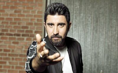 El cantautor español Alex Ubago ya se encuentra en Asunción para el concierto que ofrecerá esta noche. Su regreso se da luego de cuatro años.