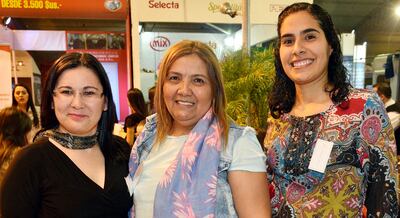 Victorina Zaracho, Mirna Caballero y Angélica Galeano.