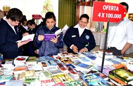 la-decima-edicion-de-la-feria-de-libros-caaguazu-lee-culmina-hoy-204450000000-609647.jpg