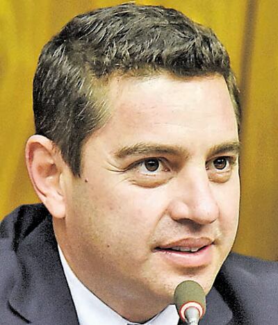 El diputado Pedro Alliana (ANR-HC) confía en la capacidad de los apoderados colorados de cumplir con los plazos.