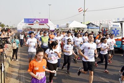 Empleados de empresas, corredores particulares y “teams” participaron de la Corrida de Dequení.