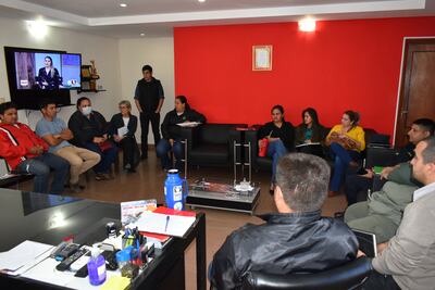 La reunión se realizó en el despacho del intendente de Ayolas.