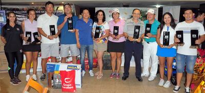 Mejores clasificados de las distintas categorías del torneo 10º Aniversario de Sky Golf Team en el Asunción Golf Club jugado ayer.