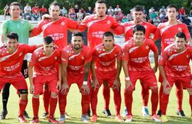 plantel-del-coronel-vicente-mongelos-que-este-domingo-se-enfrentara-en-el-compromiso-de-vuelta-ante-el-club-8-de-diciembre--131843000000-1657270.jpg