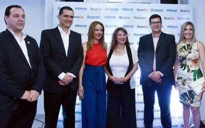 Joel Rivas, Jorge Woitschach, Blanca Trigo, Ana Campos, Héctor Garrigoza y Cecilia Acosta.