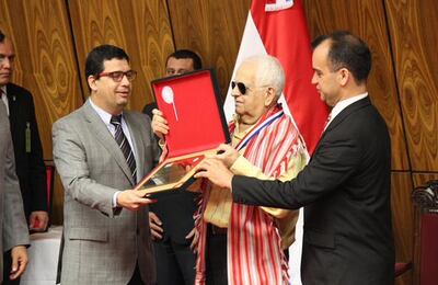 /pf/resources/images/abc-placeholder.png?d=2395