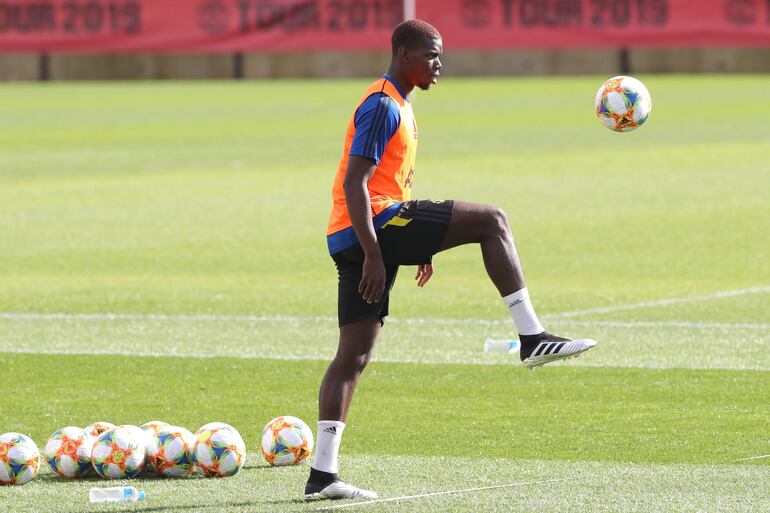 Paul Pogba durante un entrenamiento con el plantel del United.