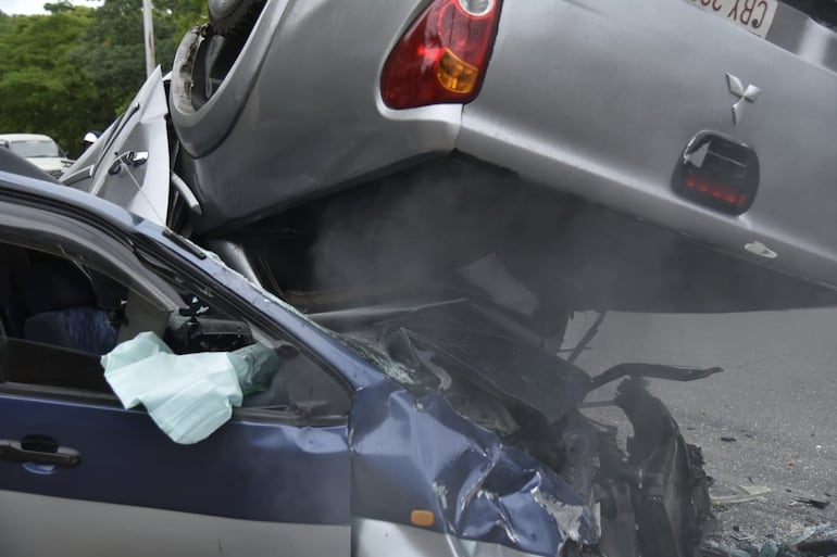 Accidente frente al Asunción Golf Club.