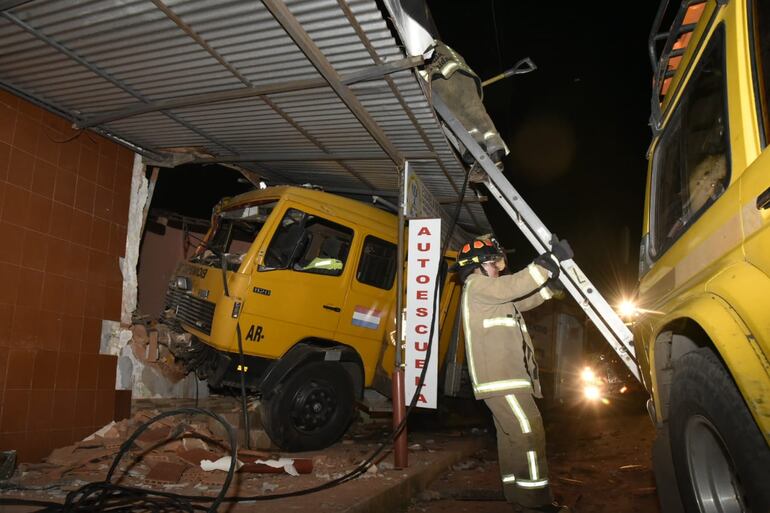 /pf/resources/images/abc-placeholder.png?d=2394