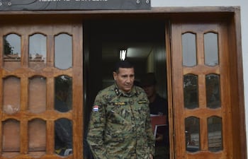 el-subcomandante-de-la-policia-comisario-general-luis-mareco-sale-de-la-fiscalia-de-santa-rosa-del-aguaray--223647000000-1354549.jpg