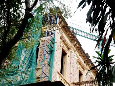 La casa patrimonial ubicada en Mcal. López y Mayor Fleitas está siendo restaurada sin contar con permiso de la SNC.