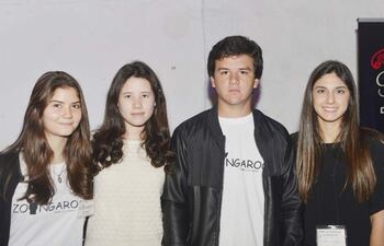 michela-beltramino-adriana-silvero-rene-olmedo-y-cecilia-bivoni--195234000000-1617247.jpg