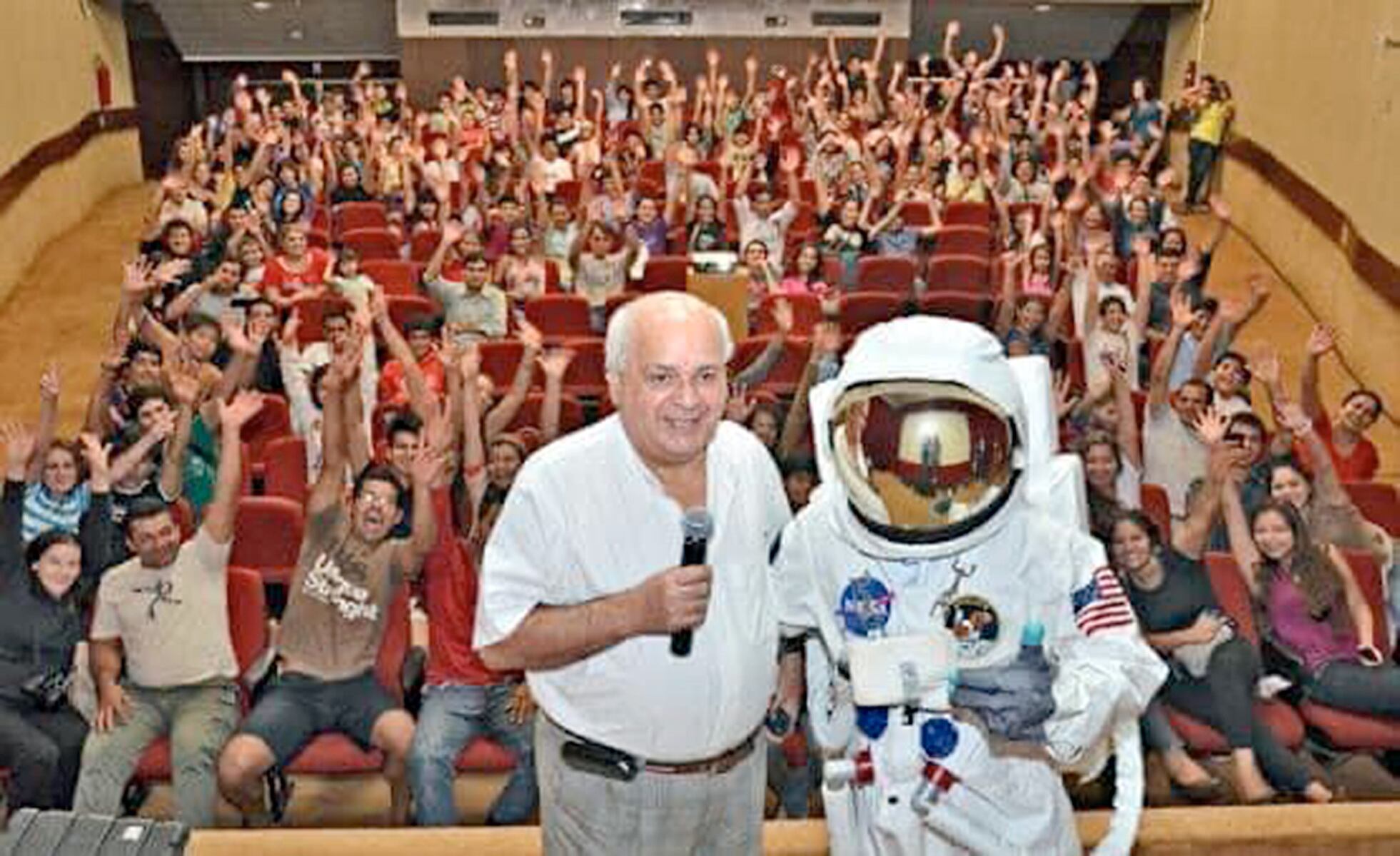 La misión Artemis II vista desde Paraguay