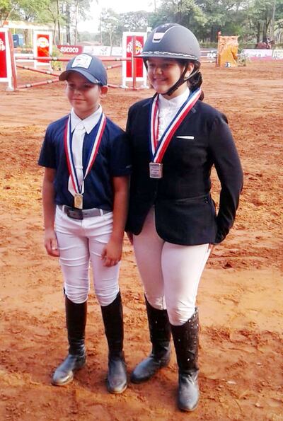 Alejandro Peralta y Abril Gómez se ubicaron ayer primero y segunda de la categoría 1 metro de altura.