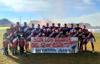 El plantel del campeón.