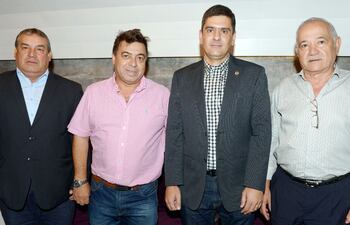 eulalio-gomes-batista-manuel-riveros-alfredo-kroll-y-reinerio-buzo--203700000000-1554422.jpg