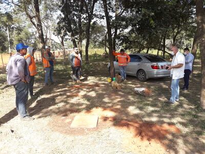 Las charlas se realizan en reducidos grupos de trabajo.