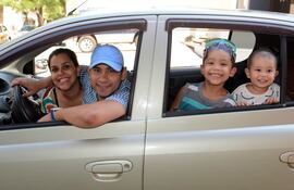 vacaciones-un-tiempo-ideal-para-compartir-en-familia-adapte-las-propuestas-a-la-edad-de-sus-hijos-foto-archivo-de-abc-color-205220000000-1422415.jpg