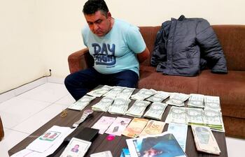 el-brasileno-antonio-da-costa-silva-quien-fue-detenido-ayer-con-varias-tarjetas-de-debito-clonadas-y-dinero-en-efectivo-en-la-capital-de-alto-para-233514000000-1720269.jpg