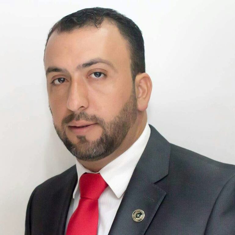 Fernando Schuster (ANR, cartista), exgobernador.