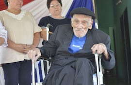ngel-candia-fallecio-el-pasado-martes-a-la-edad-de-100-anos-en-la-ciudad-de-itaugua-meses-despues-de-recibir-un-homenaje-de-las-ff-aa--230513000000-1662551.jpg