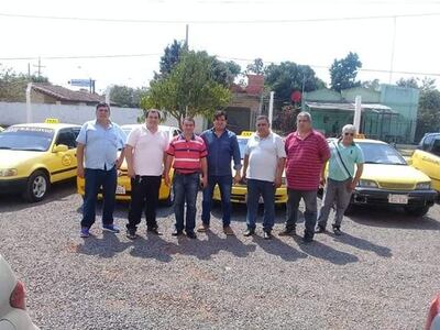 Taxistas de la Parada Nº25 de MRA