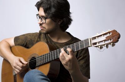 El guitarrista y compositor Pedro Martínez participará como invitado especial del festival “Cultura desde mi casa”, que se emitirá desde las 20:00. El festival, que se realiza de viernes a domingo, se extenderá hasta el próximo mes de junio.